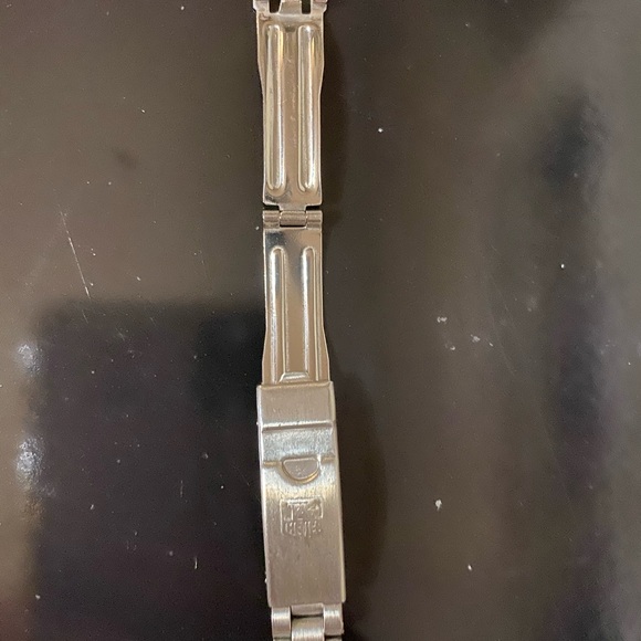 Authentic TAG HEUER WOMENS watch - Picture 3 of 11